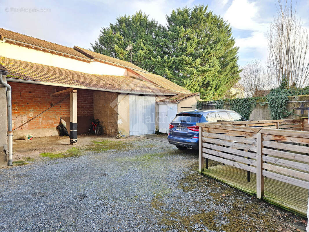 Maison à SAINT-GERMAIN-DES-FOSSES