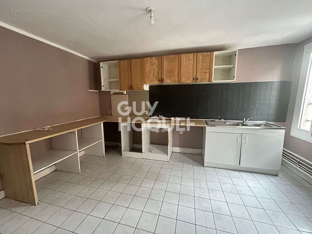 Appartement à CAUDEBEC-LES-ELBEUF