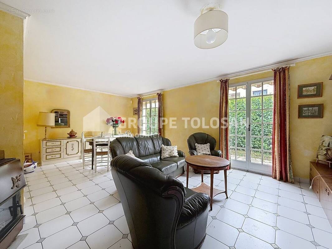 Maison à SAINT-ORENS-DE-GAMEVILLE