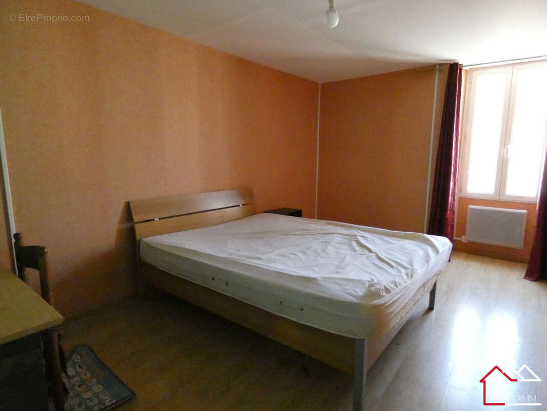 Maison à SAINT-PRIVAT-DES-PRES