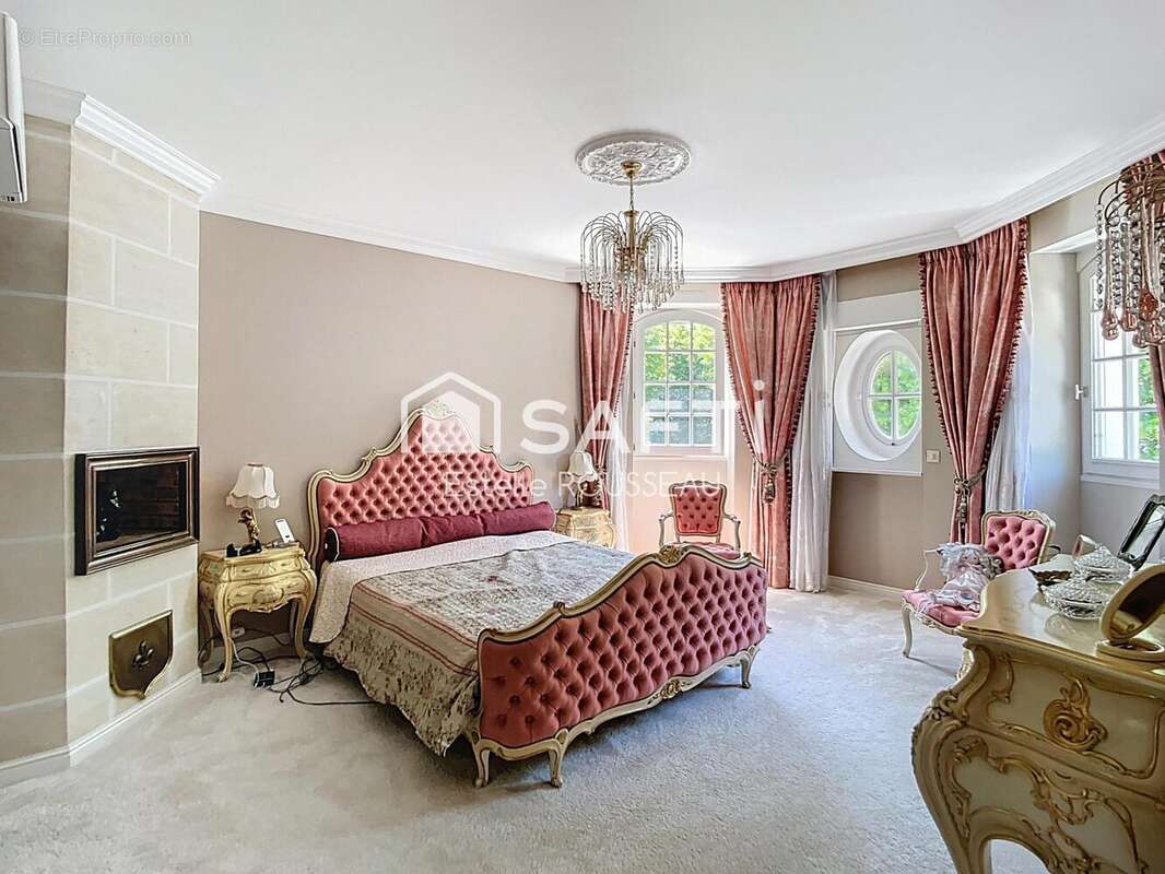 Photo 8 - Maison à SAINT-MAUR-DES-FOSSES