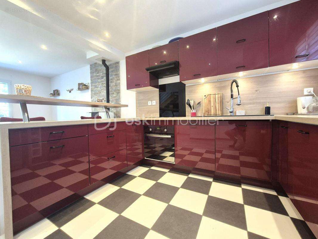 Maison à SAINT-PIERRE-D&#039;ALLEVARD