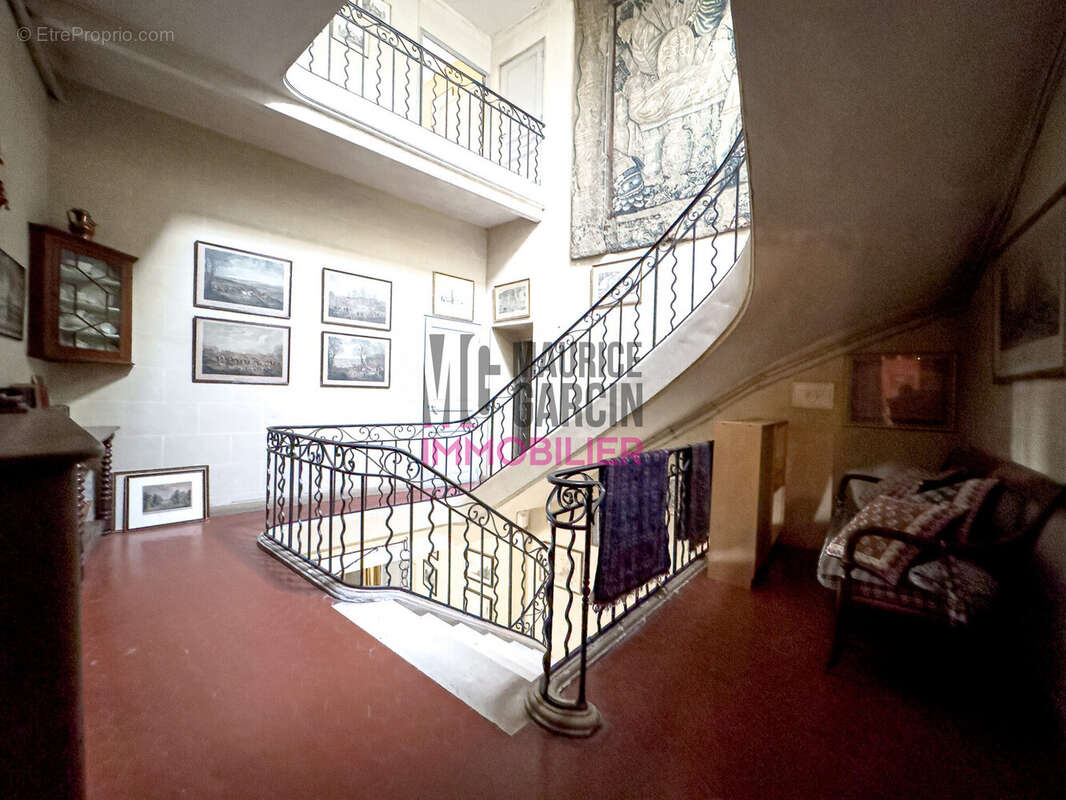 Maison à PERNES-LES-FONTAINES