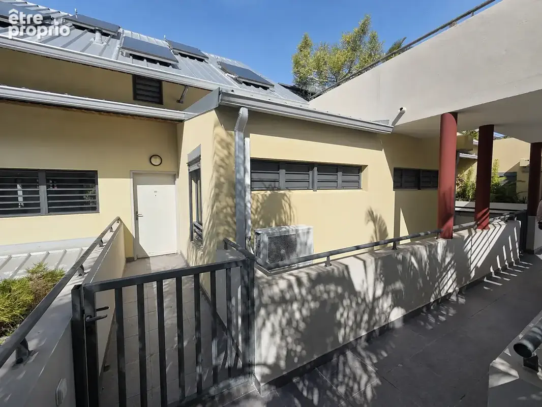 À vendre T3 avec grande terrasse   La Saline-les-Bains - photo 8