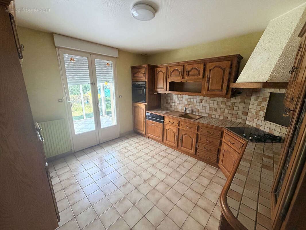 Maison à SAINT-BERTHEVIN