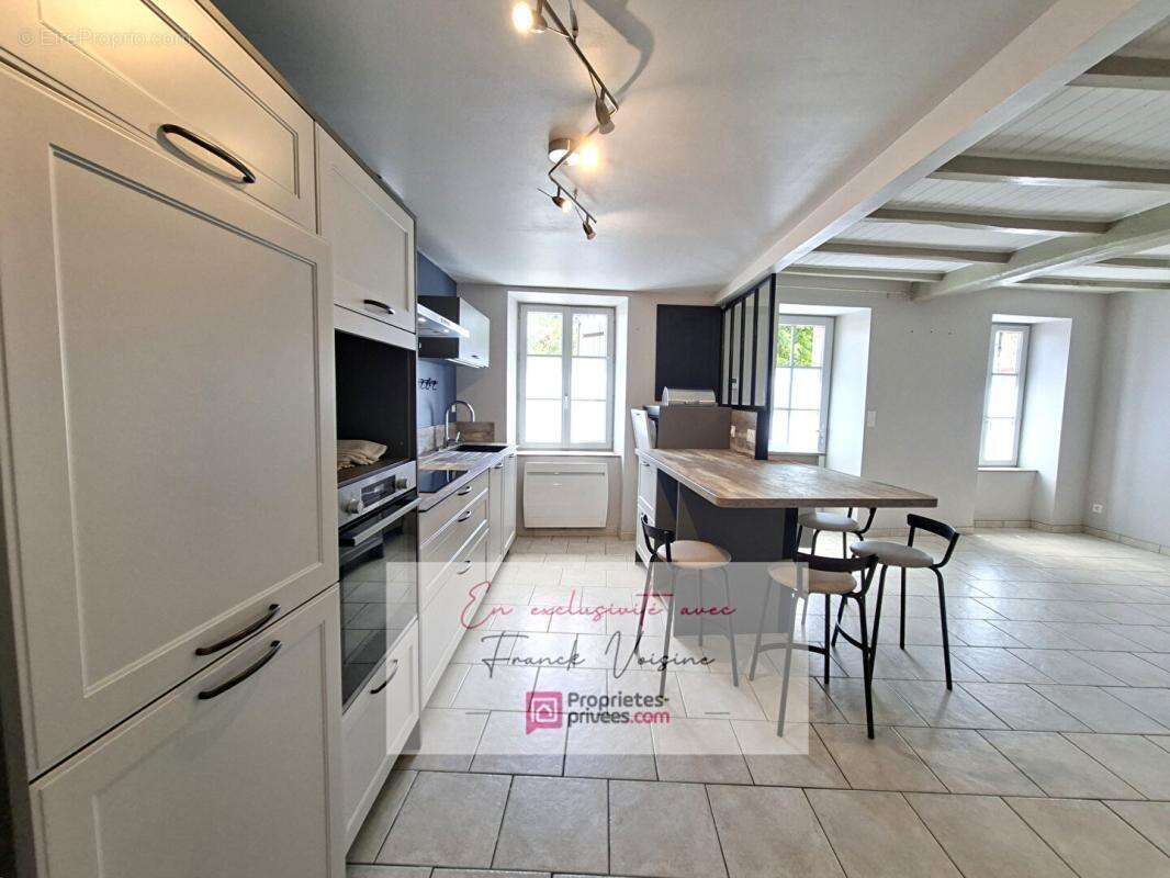 A VENDRE en exclusivité à Mouchamps, Maison de 125 m2 avec 4 chambres et 1 bureau - photo 12