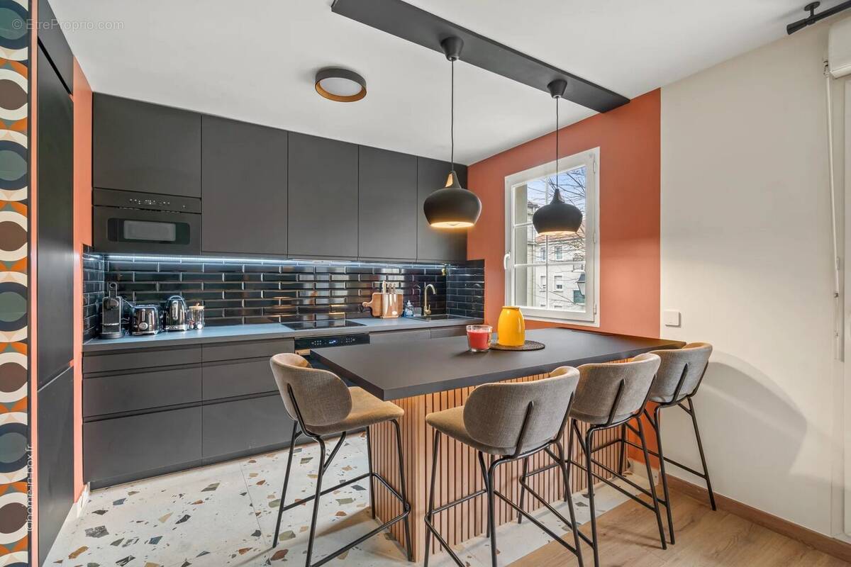 Appartement à BUSSY-SAINT-GEORGES