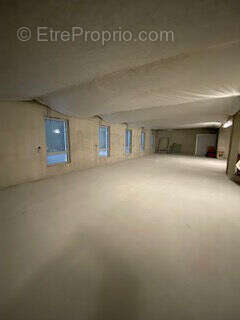 Commerce 343 m² à Billere  - photo 4