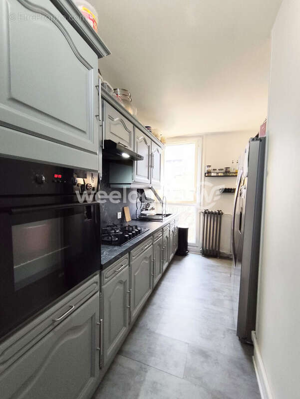 Appartement à VILLENEUVE-LA-GARENNE