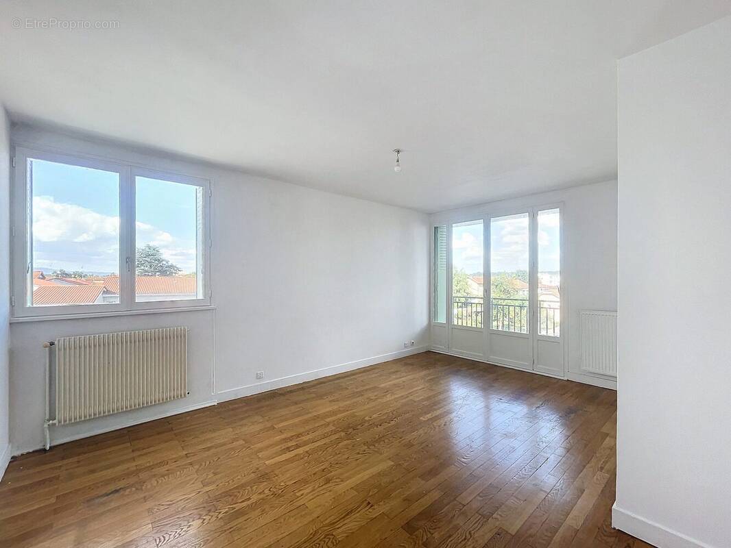 Appartement à VILLEFRANCHE-SUR-SAONE