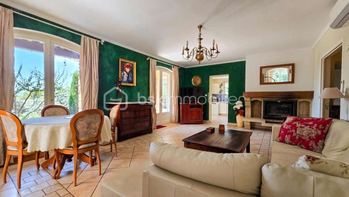 Villa T5 au coeur de la nature avec VUE exceptionnelle - photo 7