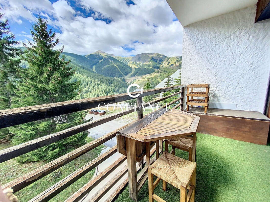Appartement à SAINT-ETIENNE-DE-TINEE
