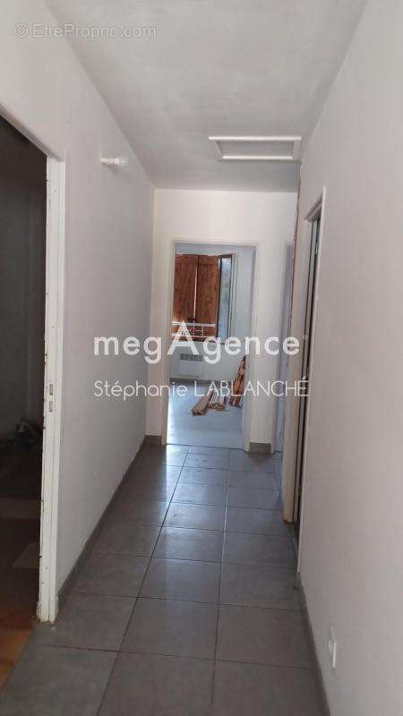 Ensemble immobilier 162 M² Beaumont de Lomagne - photo 3