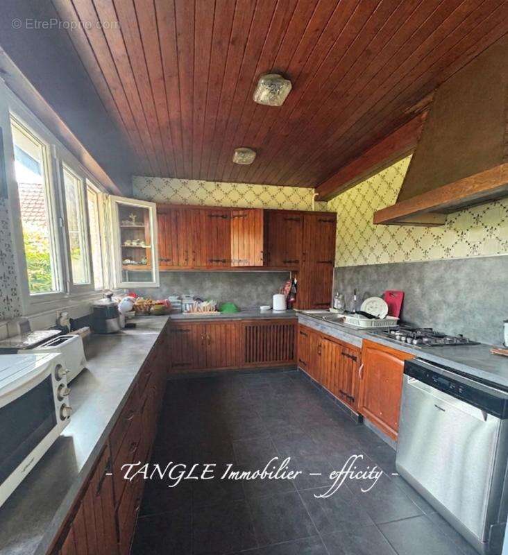 Maison 180 m² à Leers  - photo 5
