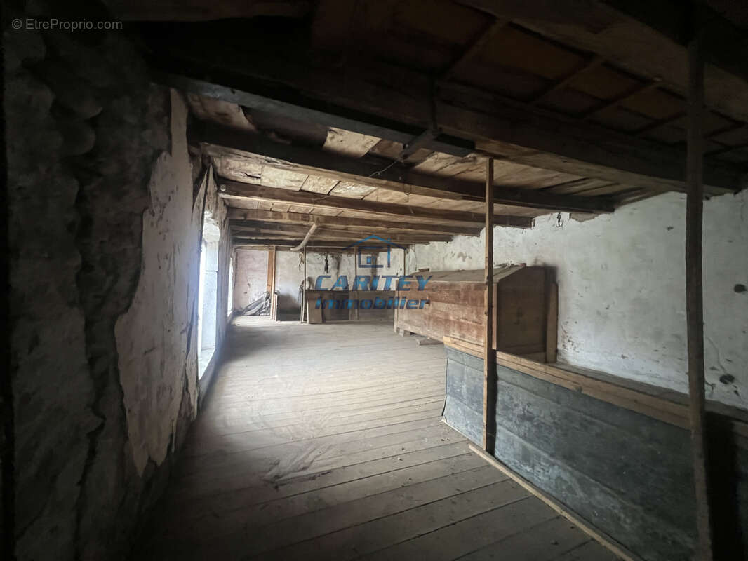 Ancienne ferme - 70310 la proiseliere et langle - photo 6