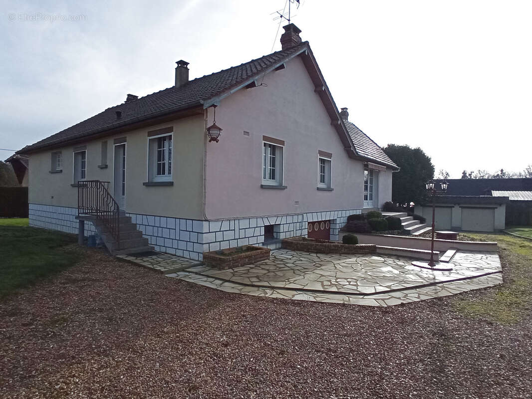 Maison à LE NEUBOURG