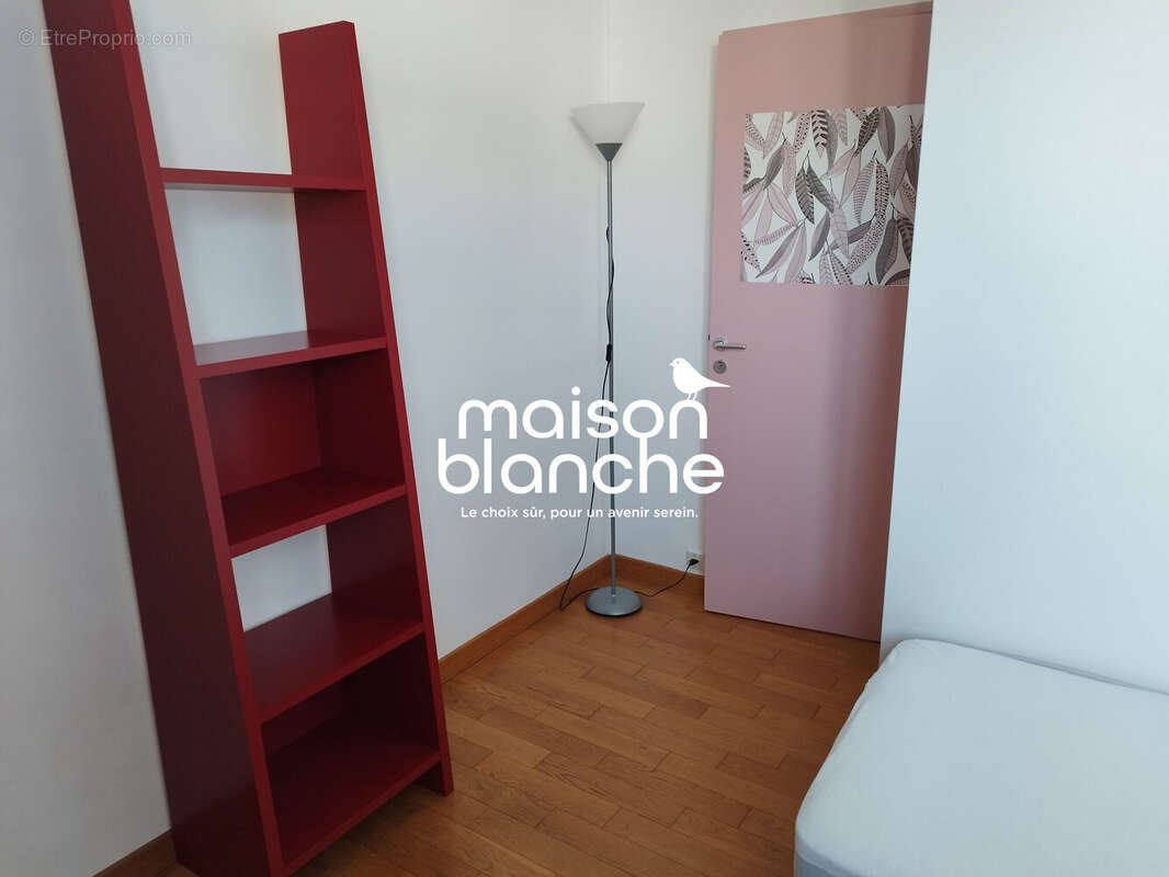 Maison à LES PONTS-DE-CE