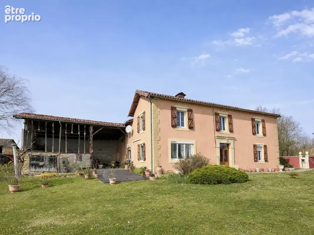 Authentique maison gasconne rénovée avec soin. Beau potentiel d'agrandissement. - photo 3