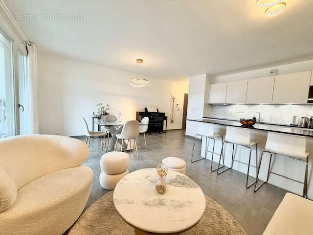 Appartement à SAINT-GENIS-POUILLY
