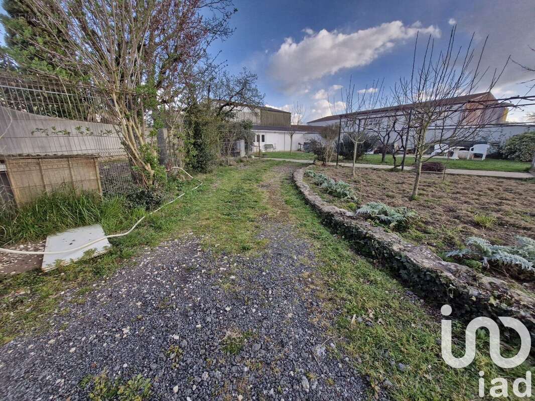 Photo 4 - Terrain à MARANS