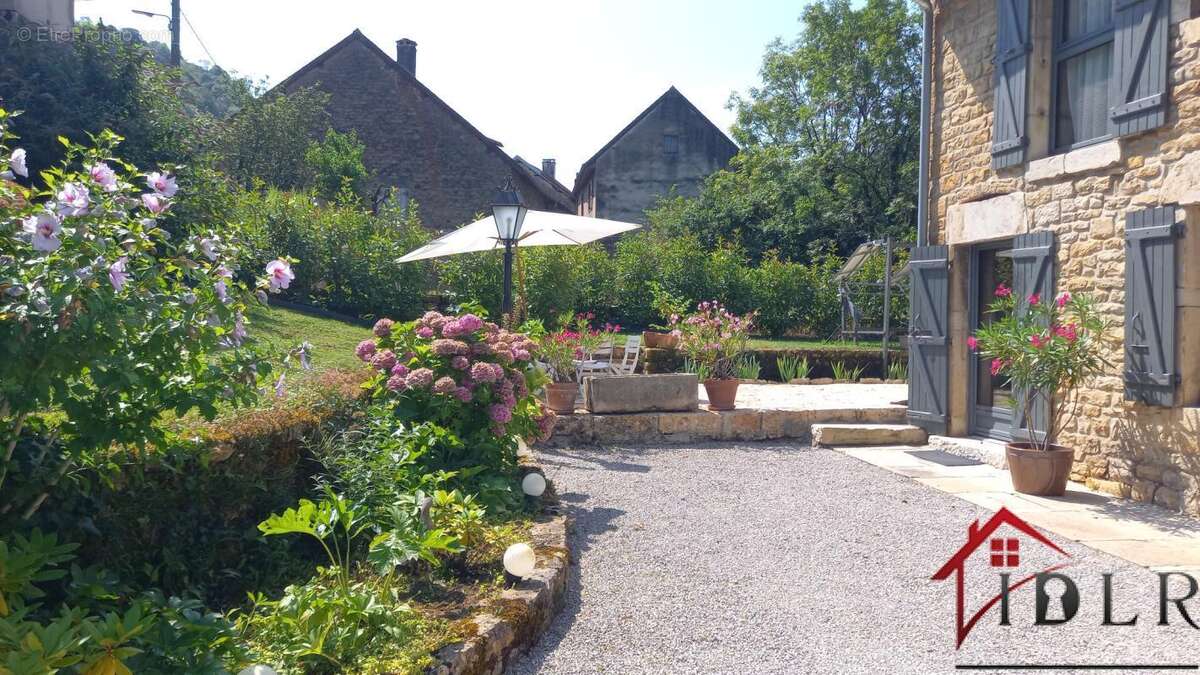 Maison de Famille - Propriété - Moulin 18XVIIIème Siècle - photo 2