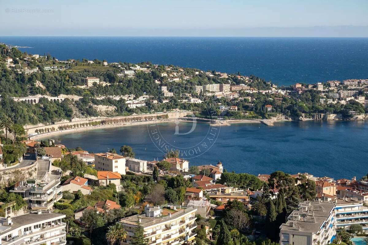 Appartement à VILLEFRANCHE-SUR-MER