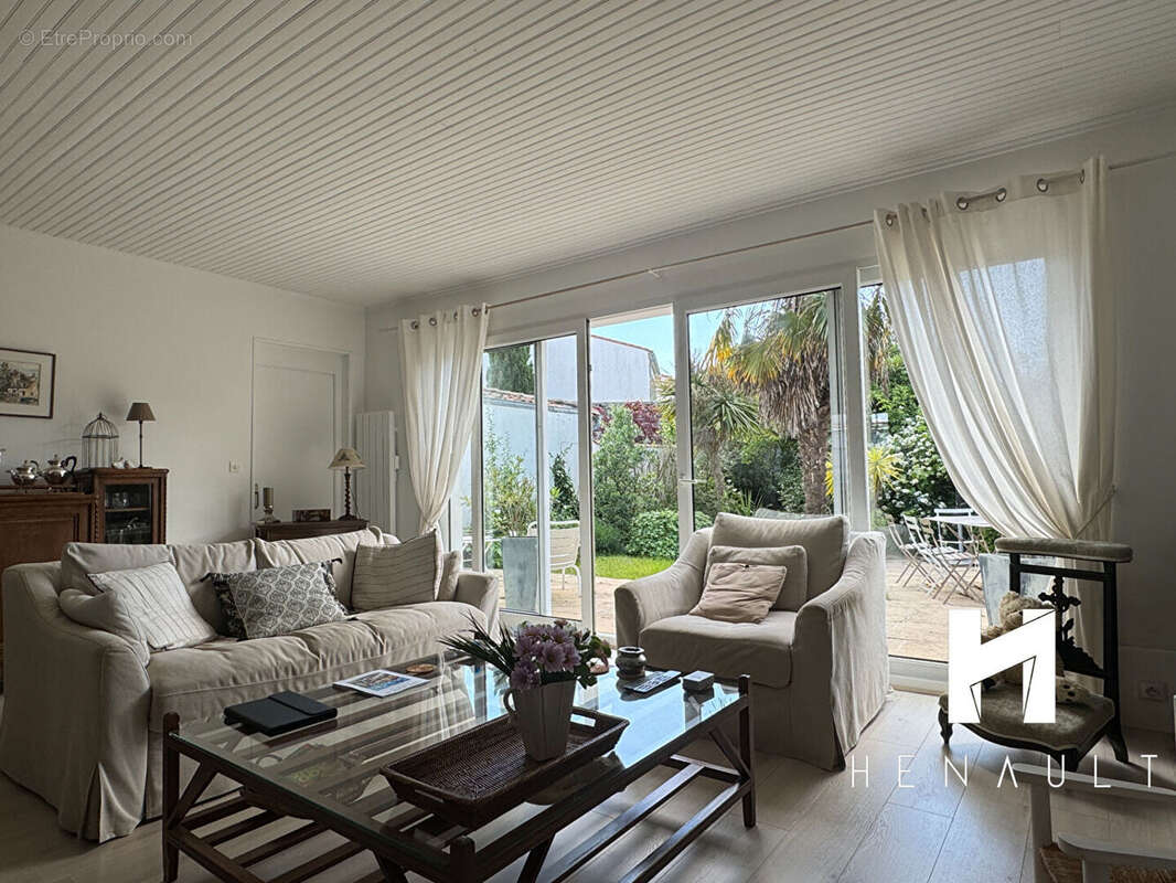 Maison à SAINT-MARTIN-DE-RE