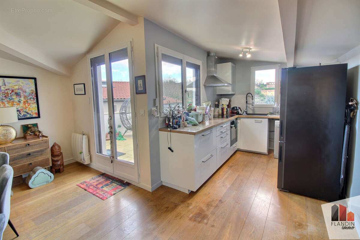 Appartement à IRIGNY