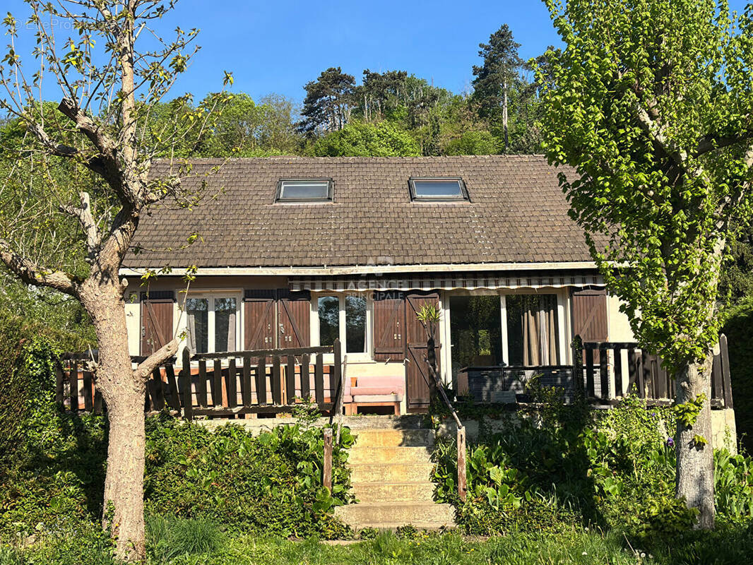 Maison à PONTOISE