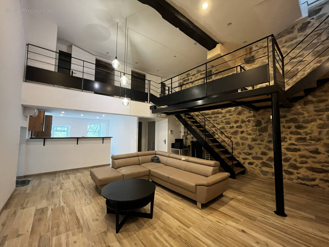 Maison à VILLEFRANCHE-DE-ROUERGUE