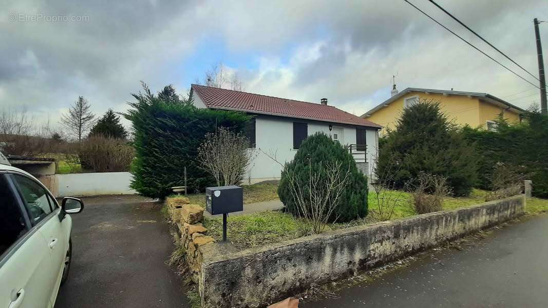 Maison à MONT-SAINT-MARTIN