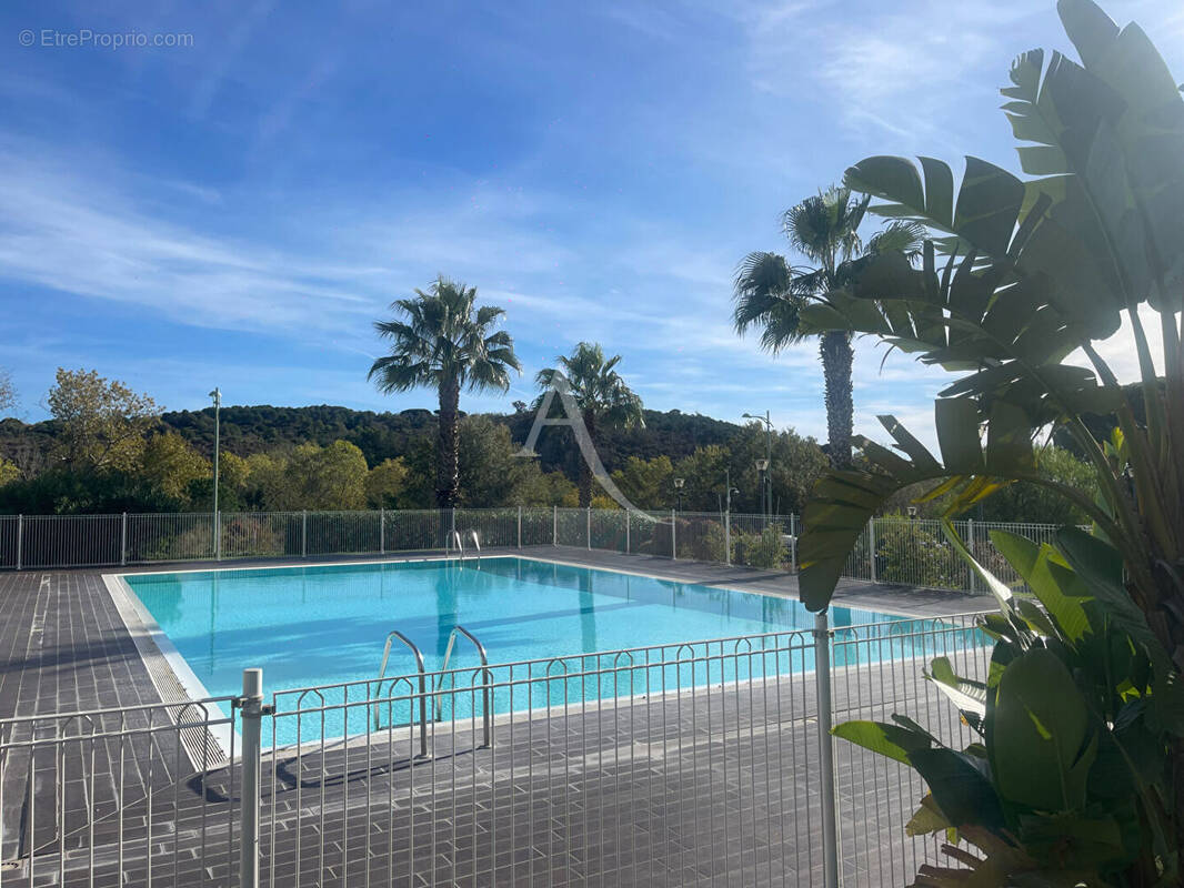 Appartement à LE CANNET