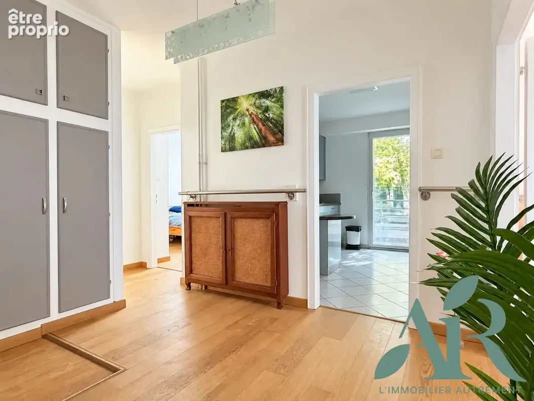 Appartement 3 pièces 82 m² à vendre à Strasbourg (67000) - photo 3