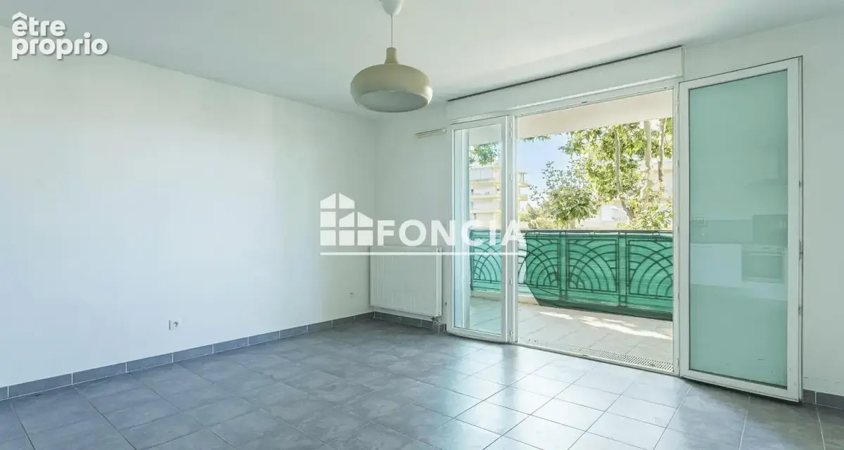 Toulon ouest - grand t2 - terrasse et garage ferme dans residence recente - photo 11