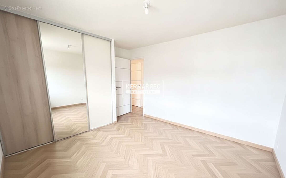 Maison SAINT AUBIN D'AUBIGNÉ - 6 Chambres -126 m² - photo 8
