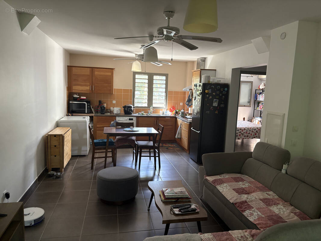 Appartement à SAINT-DENIS
