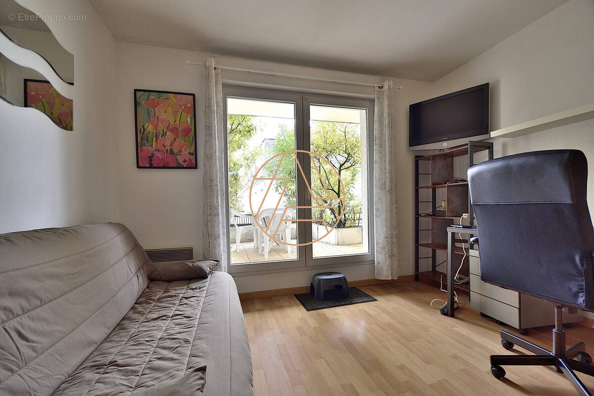 Appartement à SAINT-MAUR-DES-FOSSES