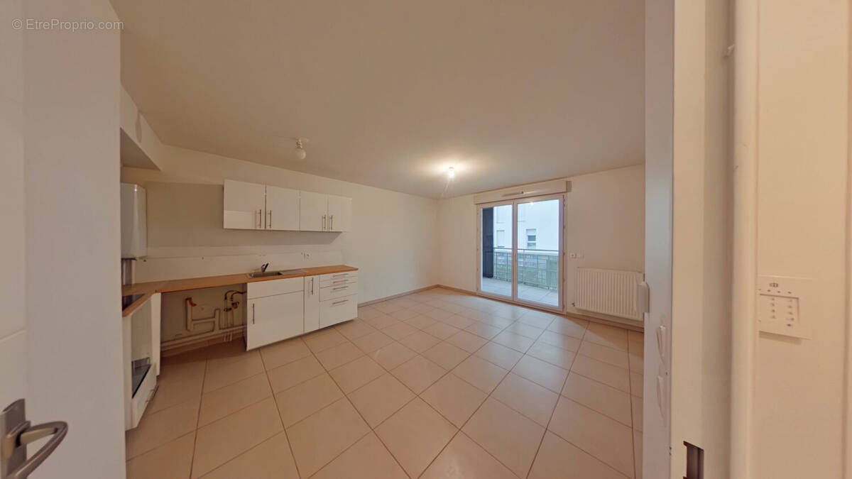 Appartement à LYON-8E
