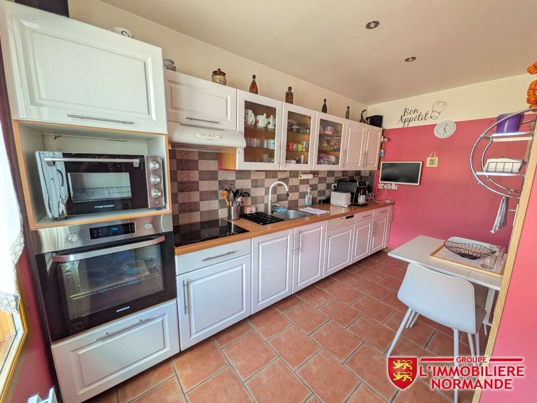 Maison 2 chambres avec sous sol - photo 2