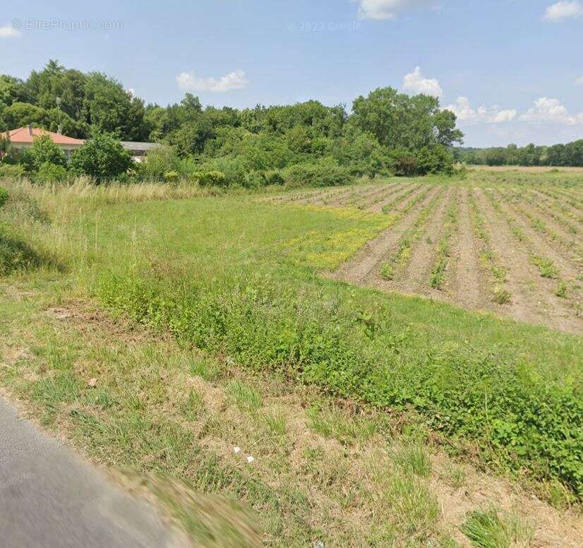 Terrain à PORTETS