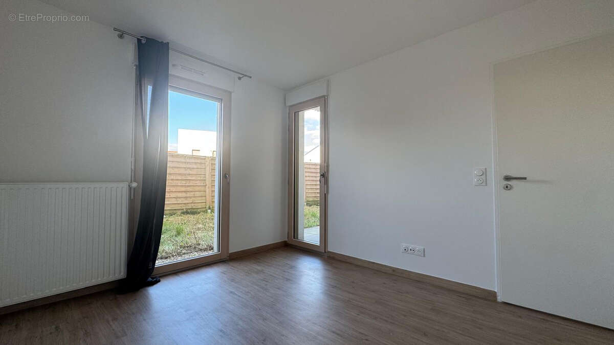 Appartement à BUSSY-SAINT-GEORGES