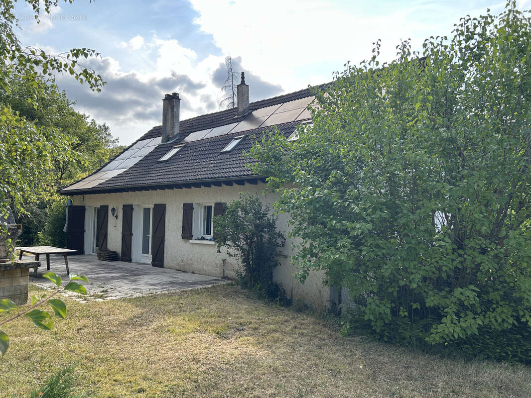 Maison à LA CASSAGNE