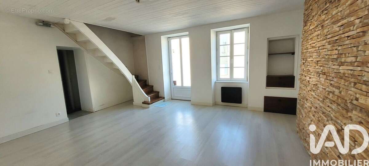 Photo 2 - Maison à CHANTONNAY