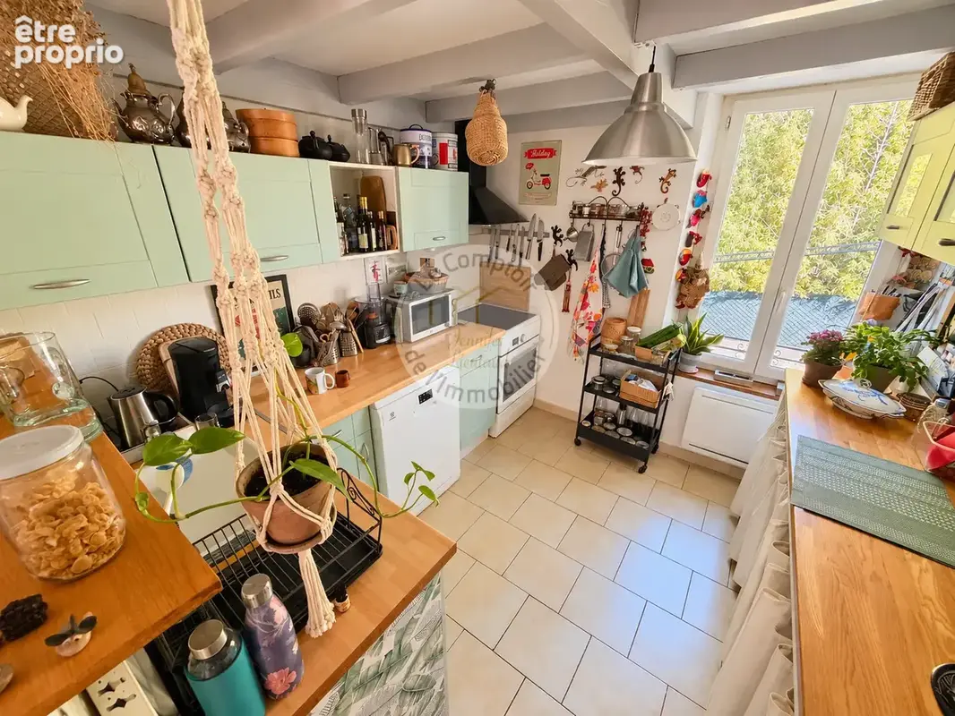 La panouse : bien atypique, esprit maison, avec terrasse et jardin privatif - photo 10