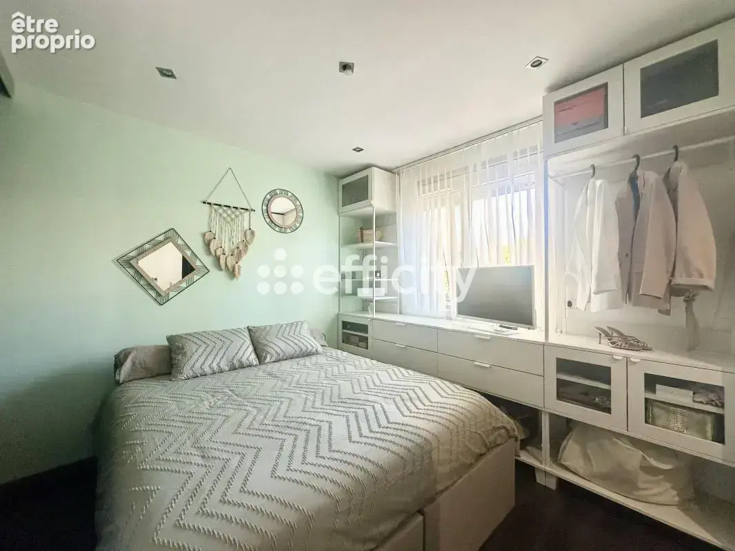 Maison 90 m² à Saint-Victoret  - photo 16