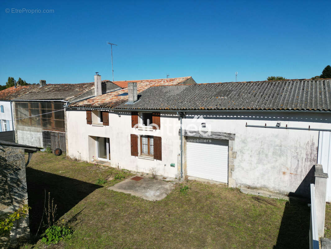 Maison à SAINT-GERMAIN-DU-SEUDRE