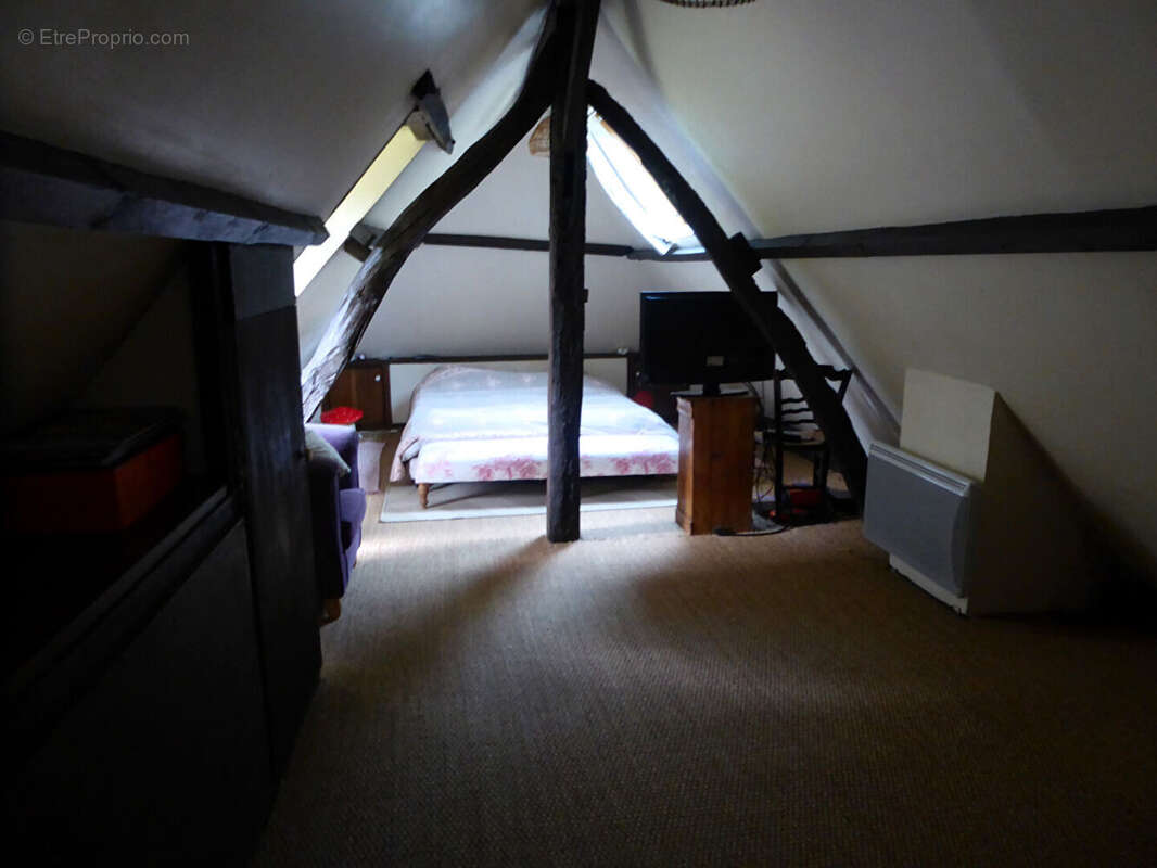 Maison à CORMEILLES