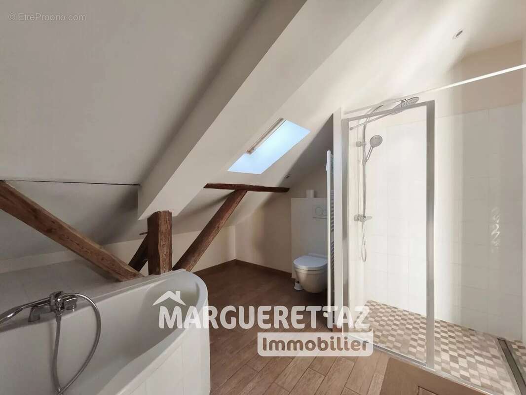 Appartement à HABERE-LULLIN