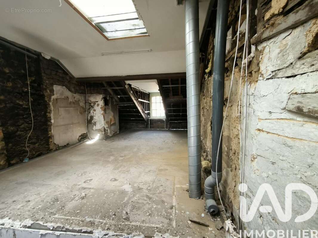 Photo 5 - Appartement à CHARLEVILLE-MEZIERES