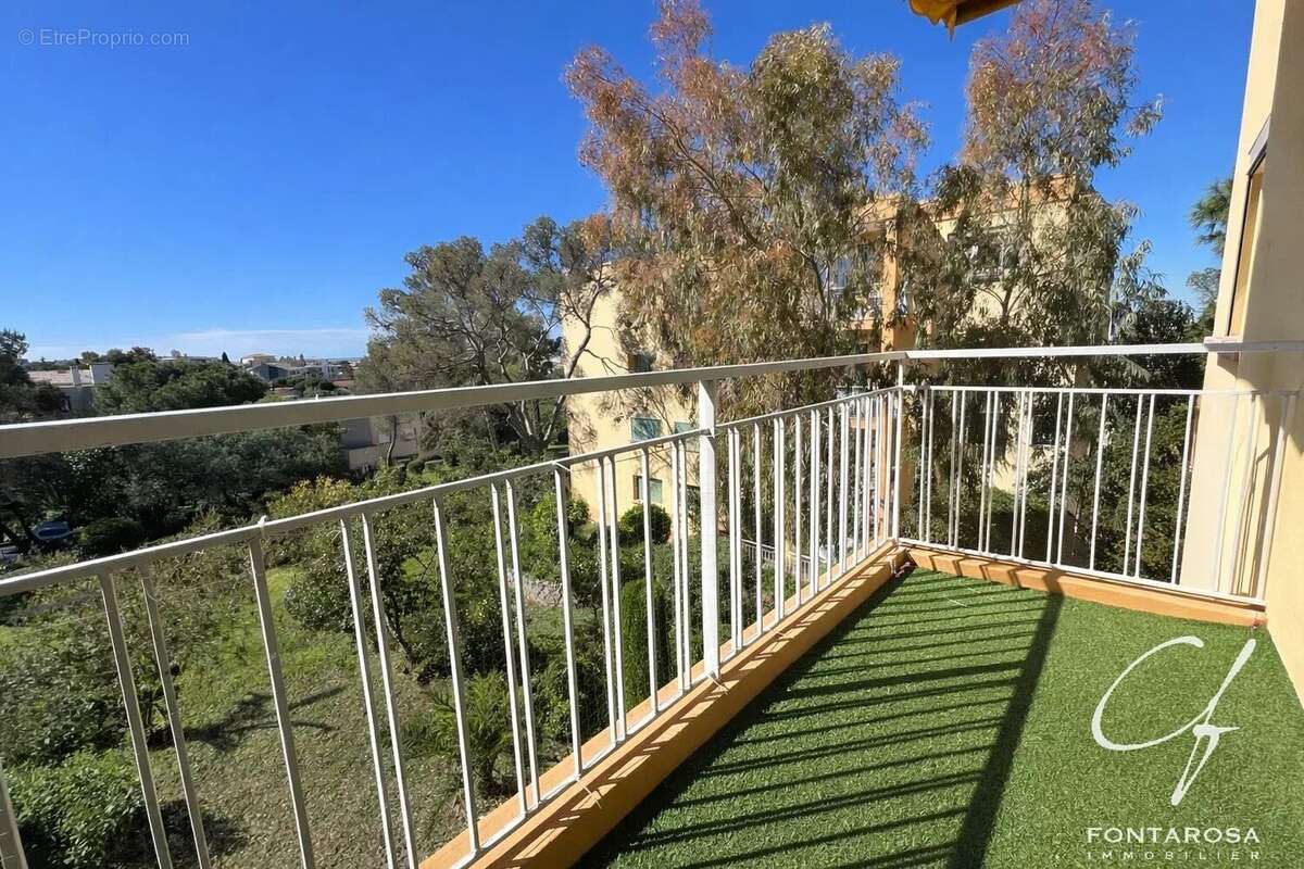 Appartement à SAINT-RAPHAEL